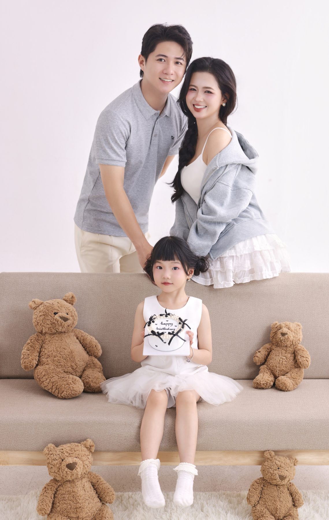 Nghệ thuật ghi chép thời gian - Bức ảnh gia đình như một cuốn sổ nhật ký lưu giữ kỷ niệm đẹp